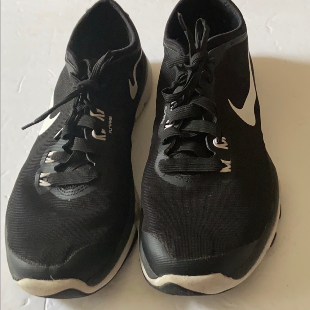 Nike flywire training shoes